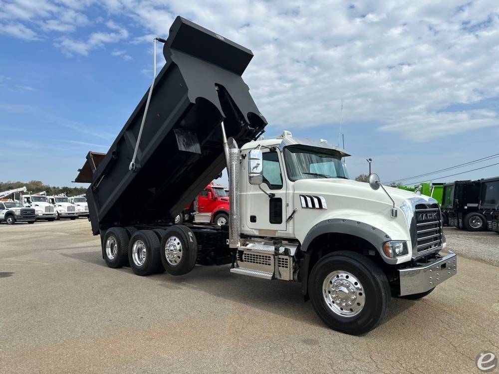 2020 Mack GRANITE 84FR