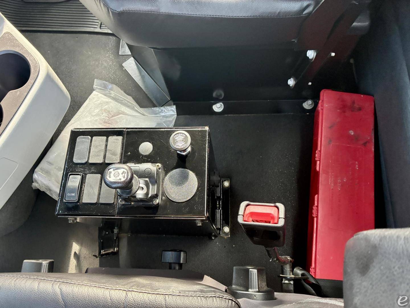 2023 Freightliner 122SD