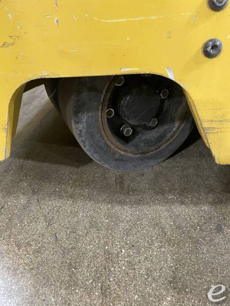 2020 Yale ESC040ADN36TE088