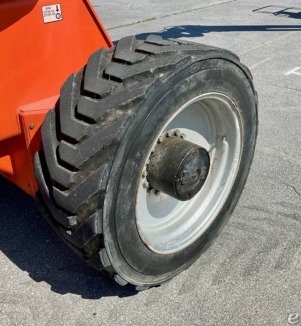 2021 JLG 1250AJP