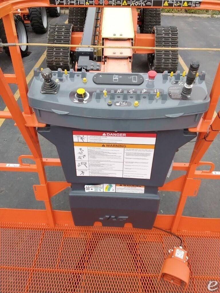 2019 JLG 600SC