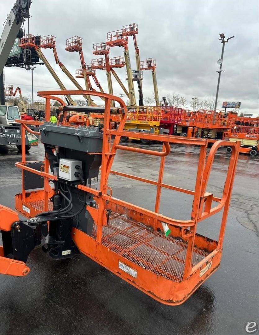2018 JLG 600SJ