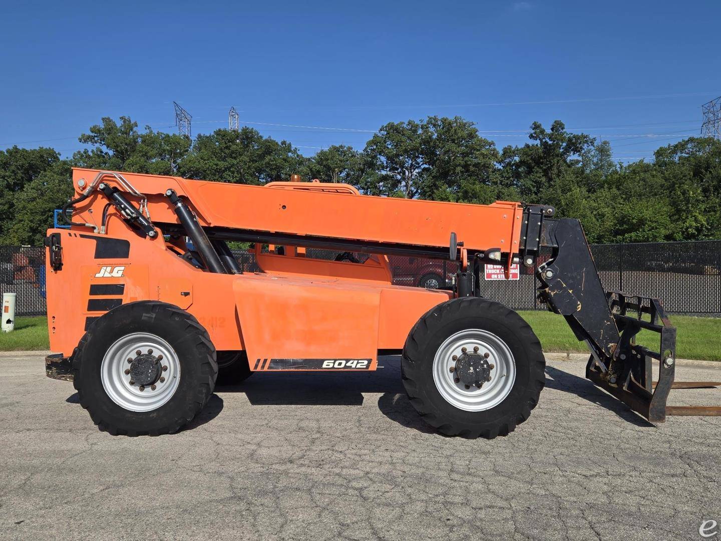 2018 Skytrak 6042