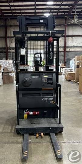 2019 Crown SP3520-30