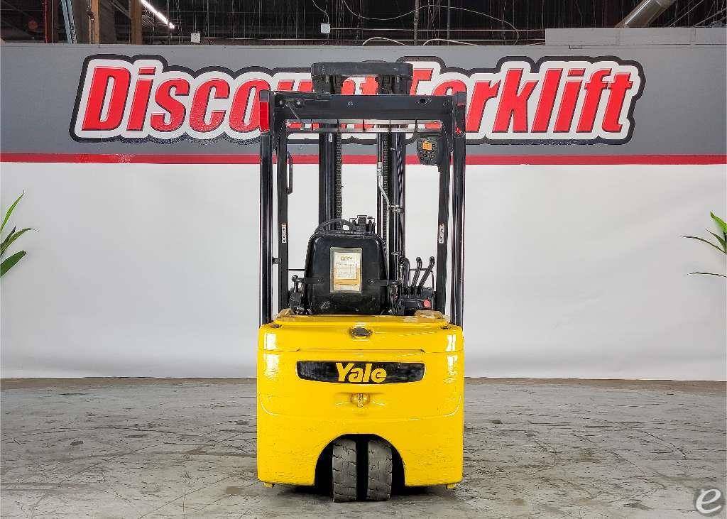 2019 Yale ERP040VT