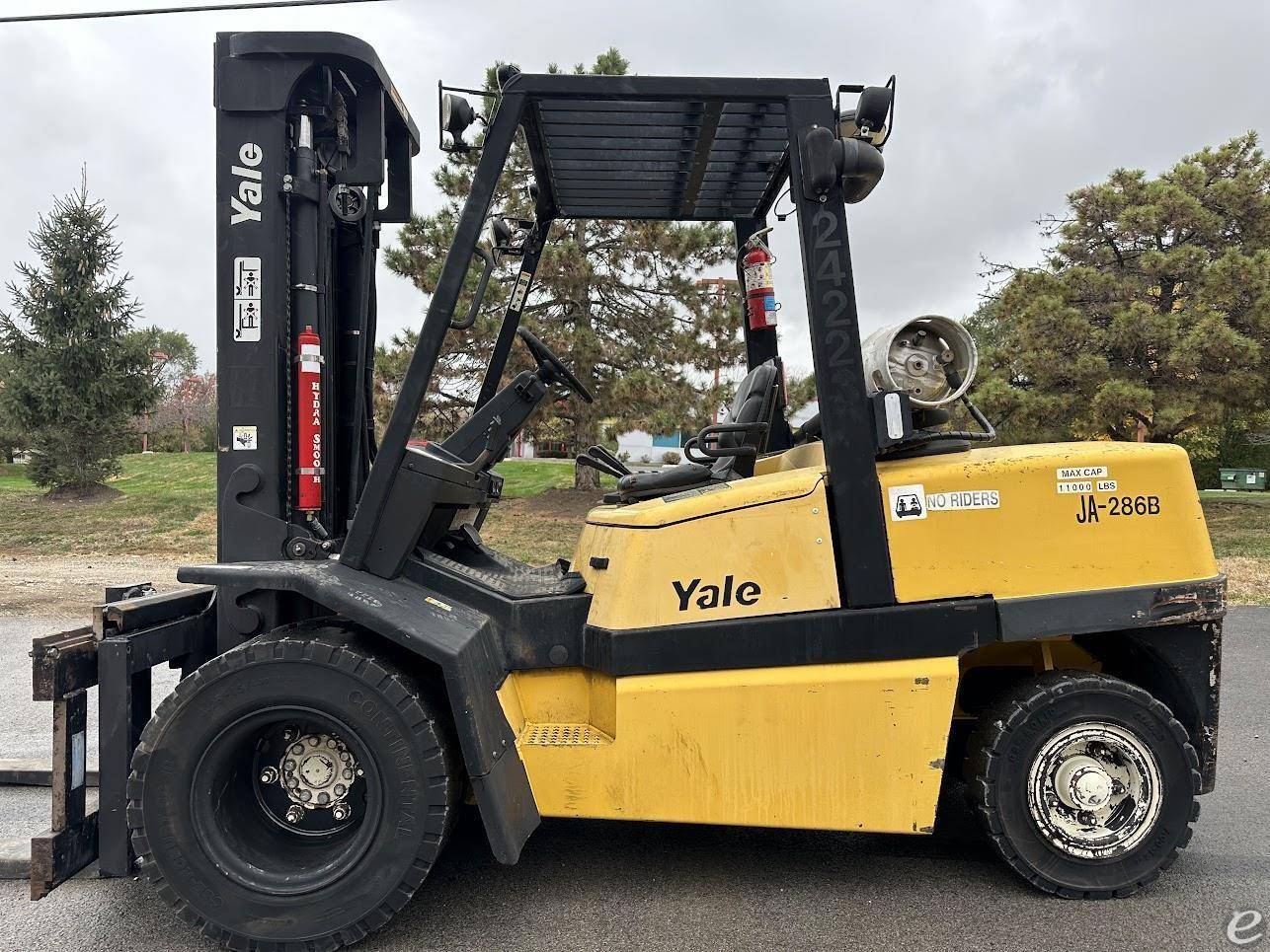 2004 Yale GLP110MJ LP Gas Forklift