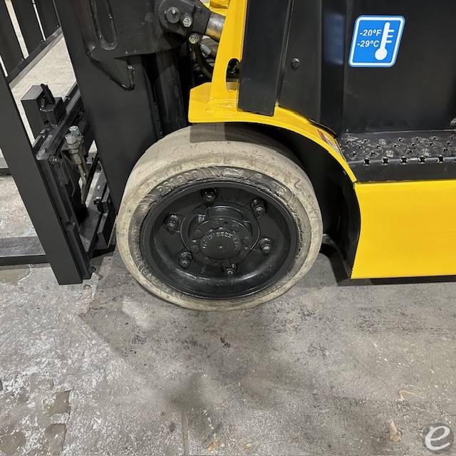 2021 Yale ERC050VG