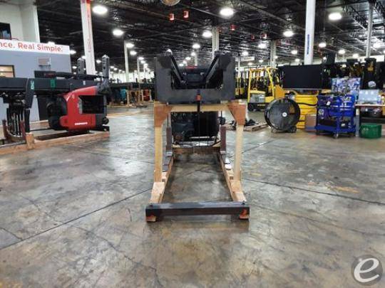 2020 Raymond 752 R45TT