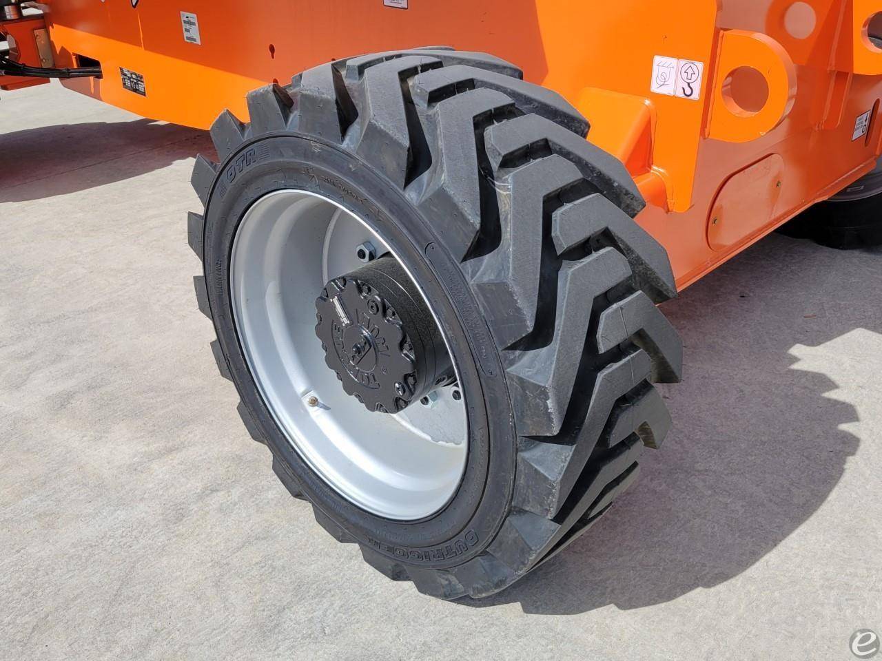 2023 JLG 860SJ