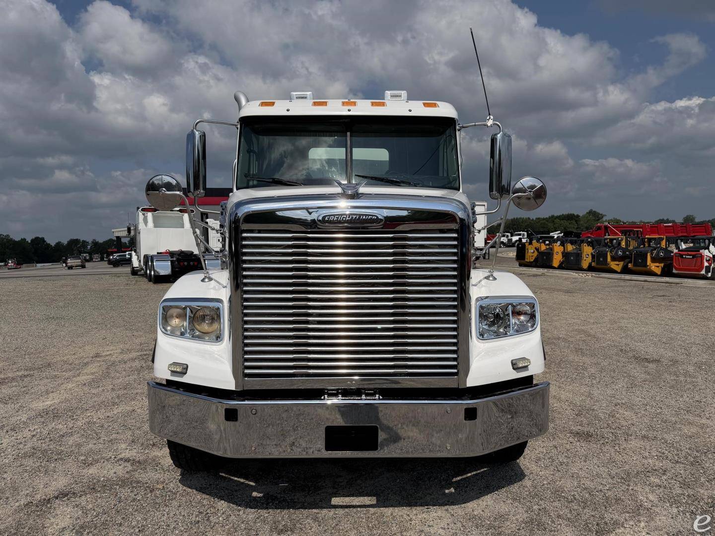 2016 Freightliner 122SD
