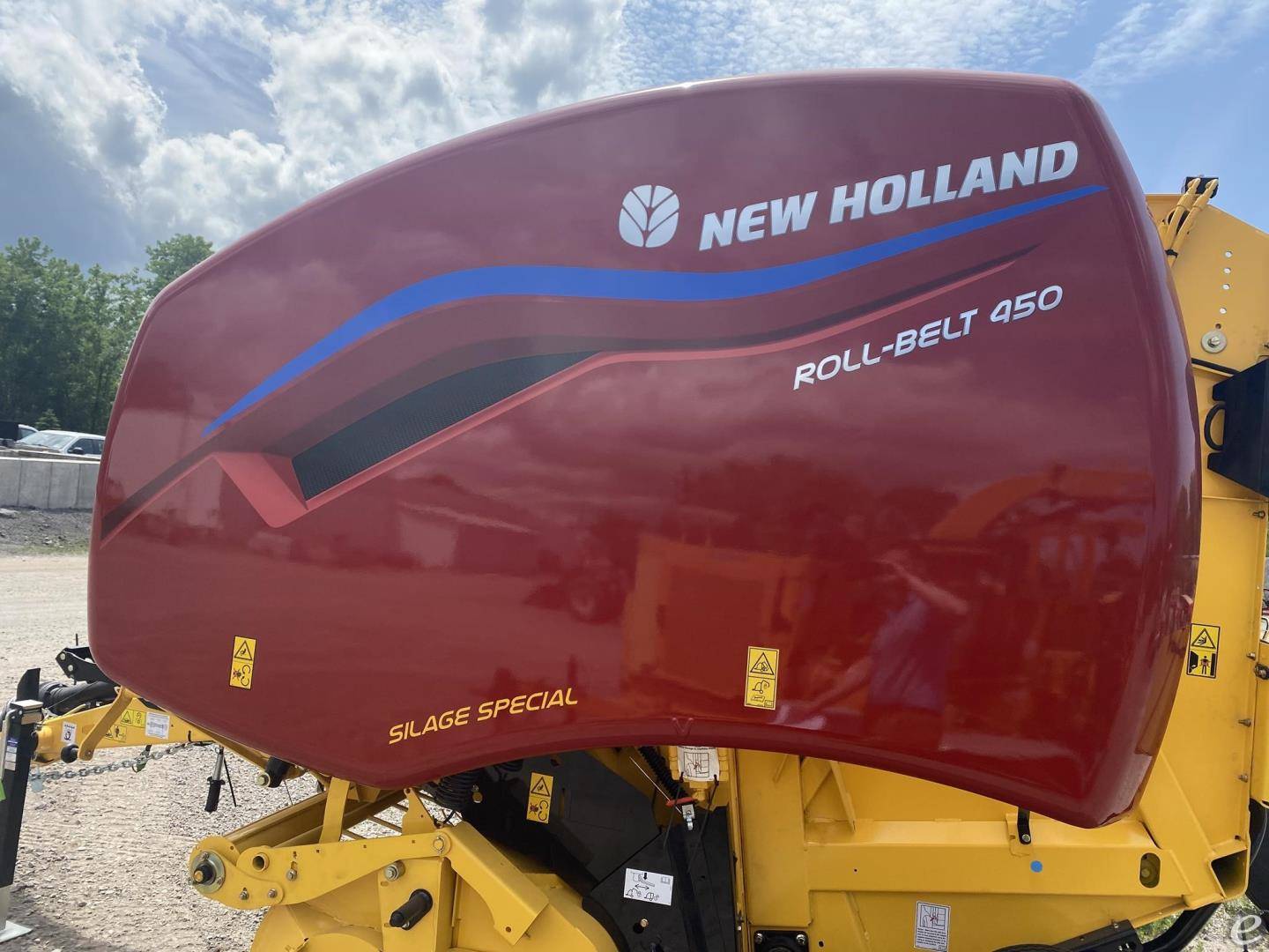2025 New Holland ROLL-BELT 450