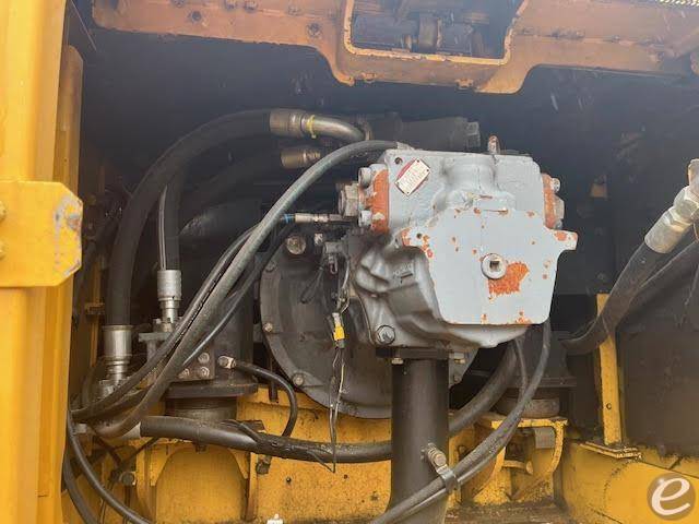 2005 Komatsu PC300 LC-7