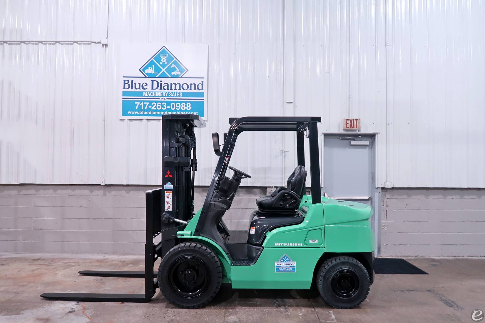 2015 Mitsubishi FD30N Diesel Forklift - 123Forklift