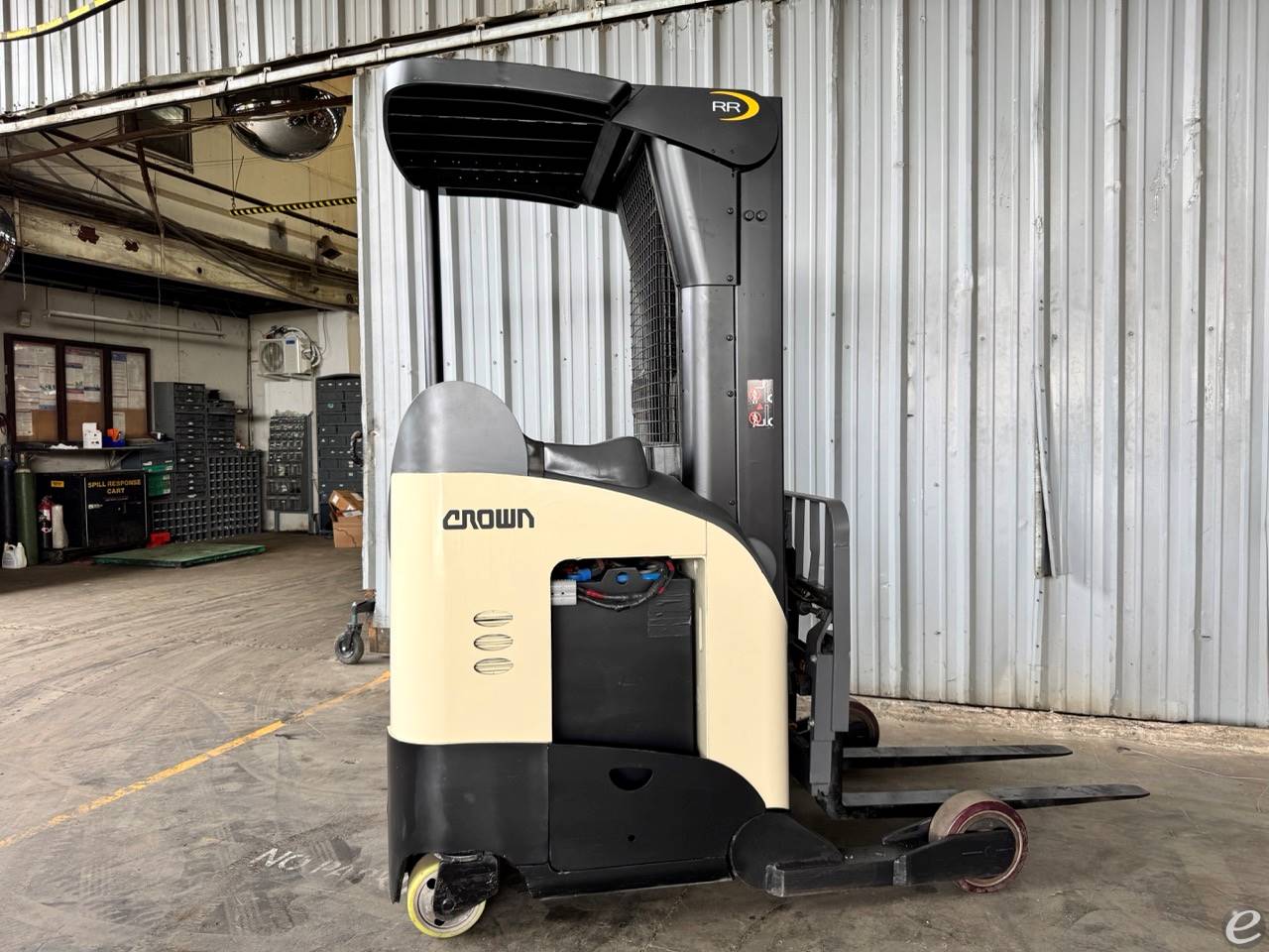2015 Crown RR5725-35