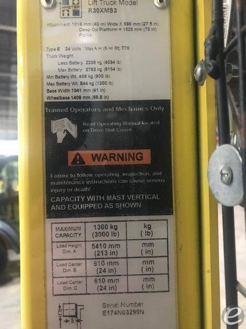 2015 Hyster R30XMS3 Electric Order Picker - 123Forklift