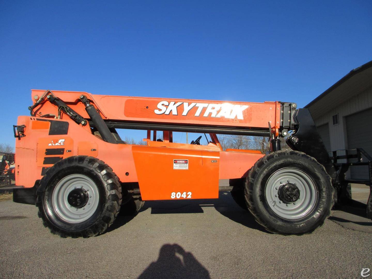 2016 Skytrak 8042