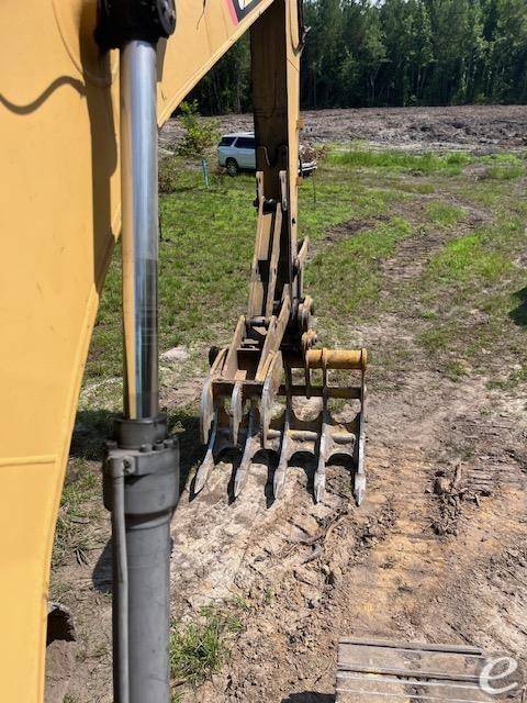 2015 Cat 326FL