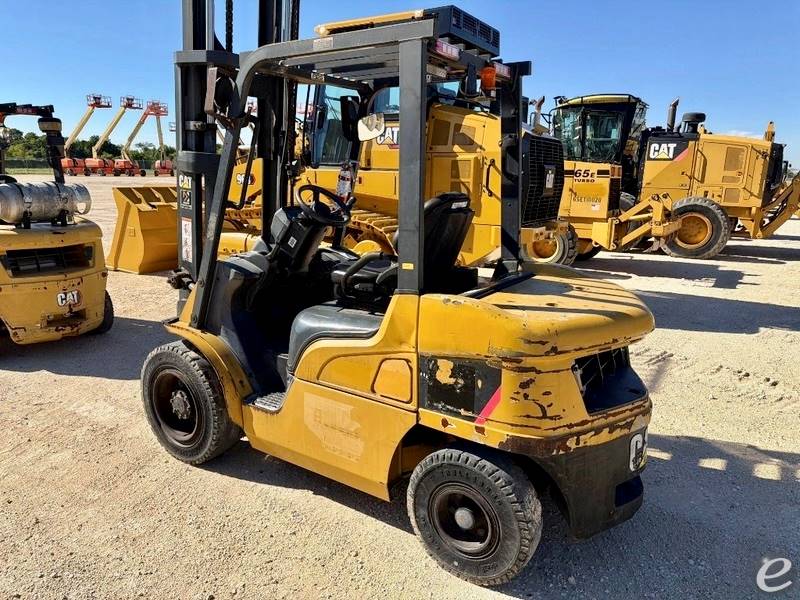 2019 Cat DP30N