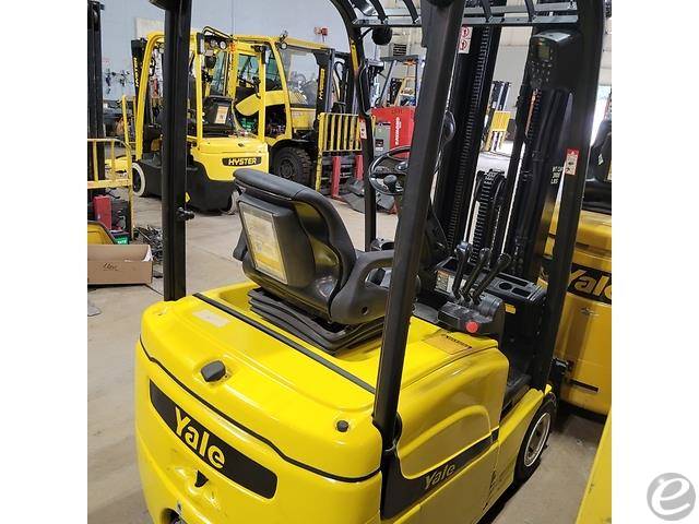 2014 Yale ERP040VT Electric Forklift - 123Forklift