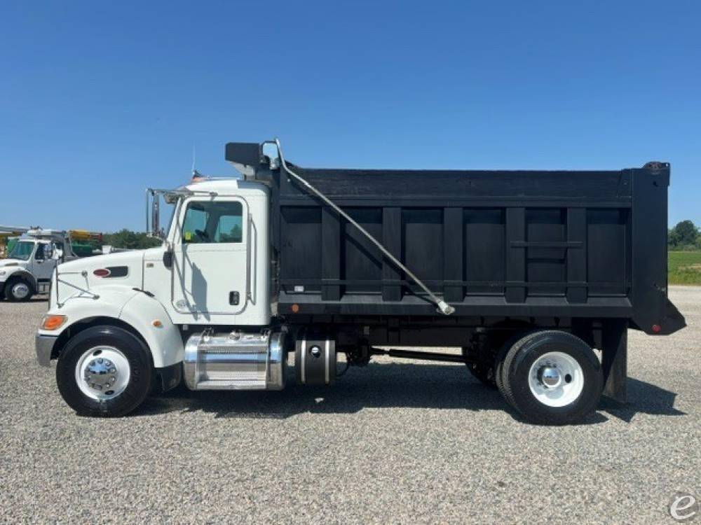 2015 Peterbilt 337