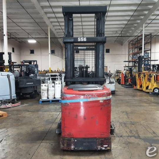 2007 Raymond 560-OPC30TT Electric Order Picker - 123Forklift