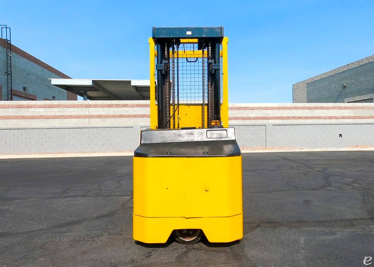 2011 Yale OS030ECN Electric Order Picker - 123Forklift