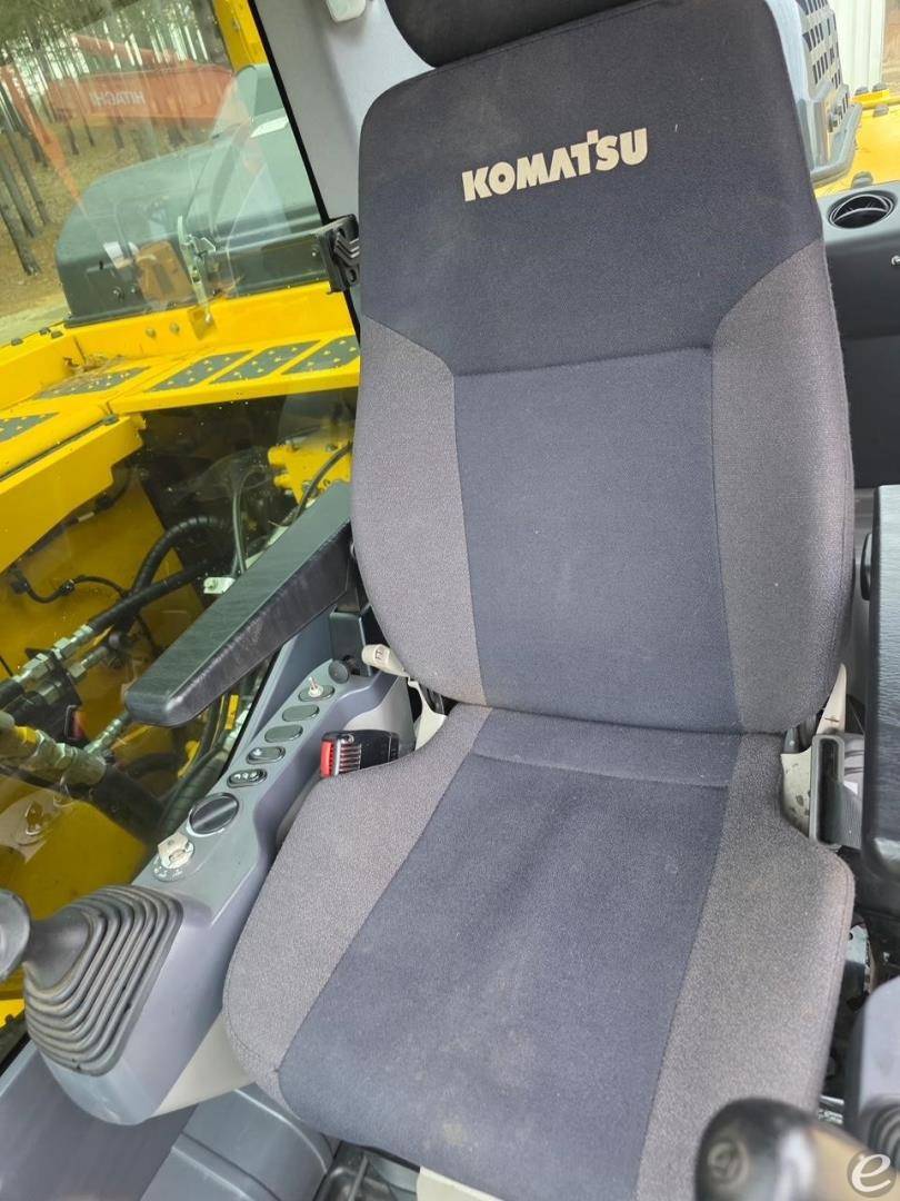 2023 Komatsu PC130-11