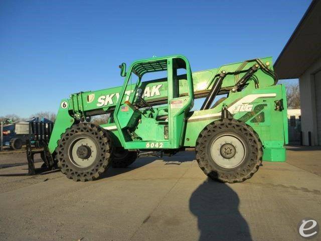 2014 JLG 6042