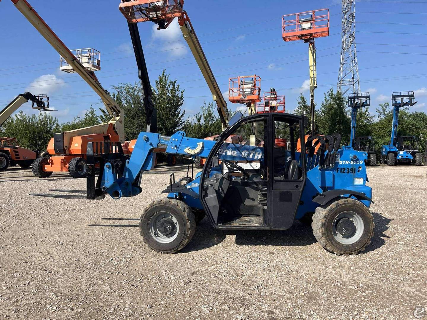 2021 Genie GTH-5519