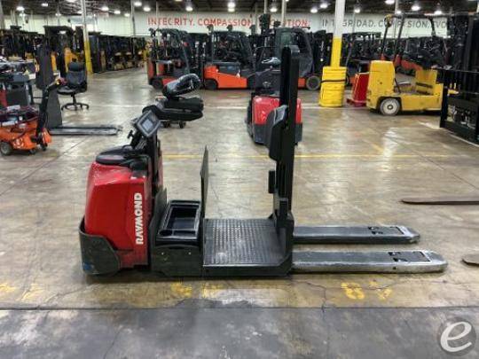 2020 Raymond 8510