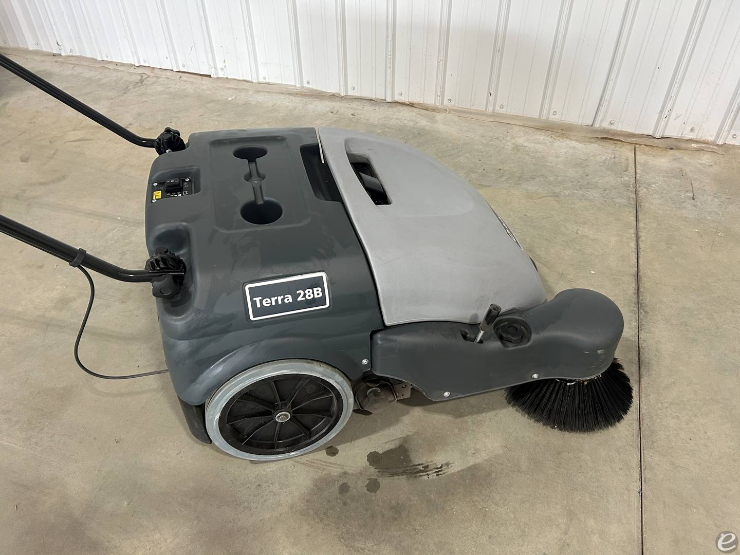 2022 Nilfisk Advance TERRA 28B