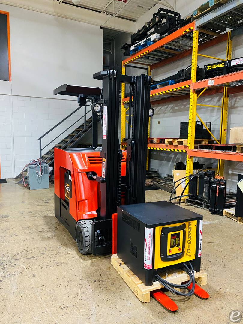 2014 Raymond 425-C30TT