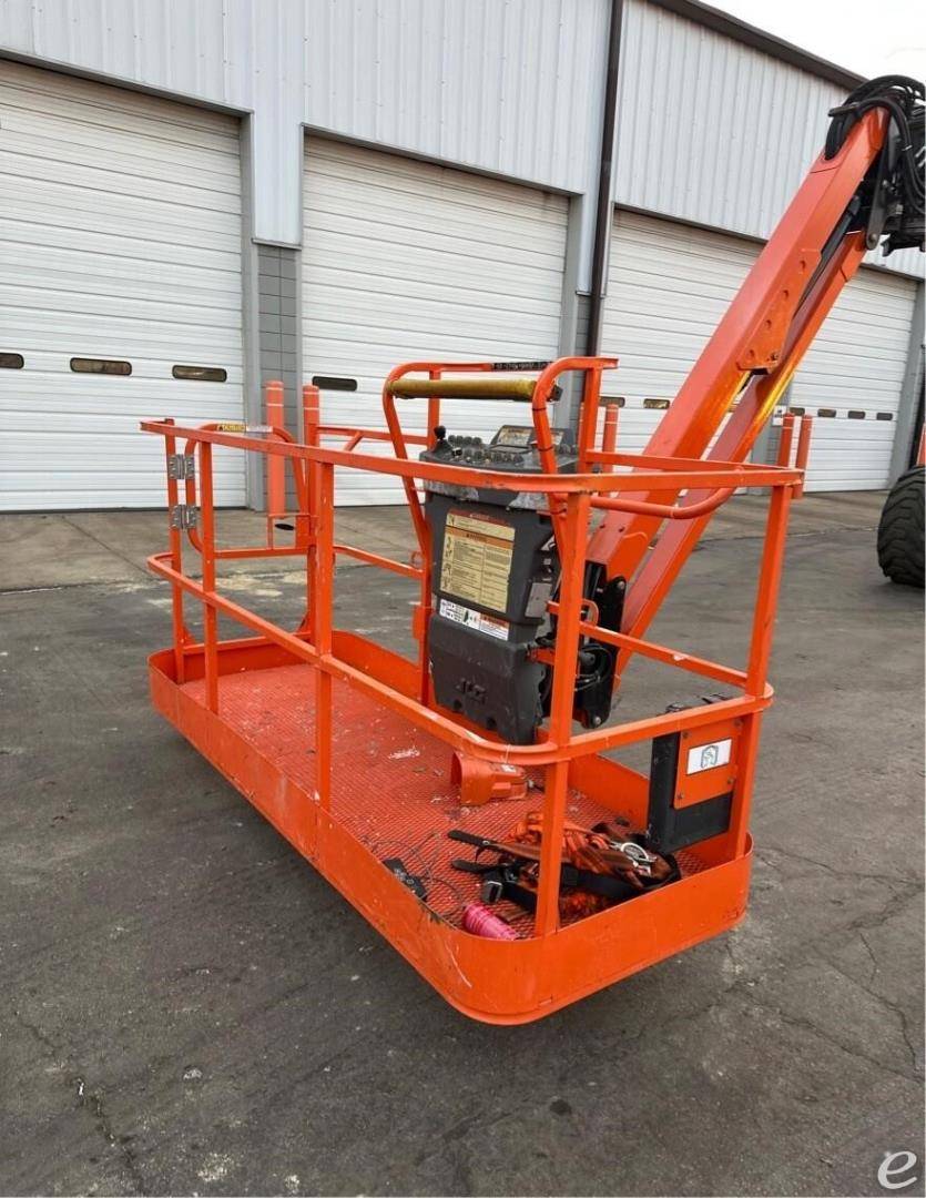 2015 JLG 1250AJP