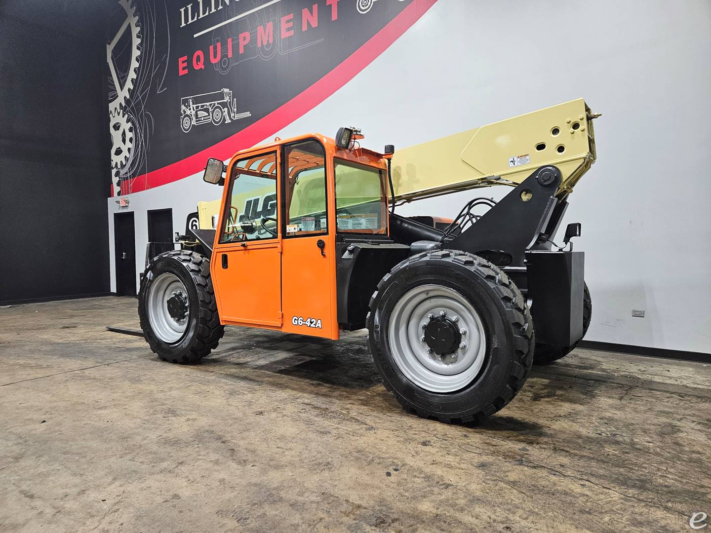2011 JLG G6-42A