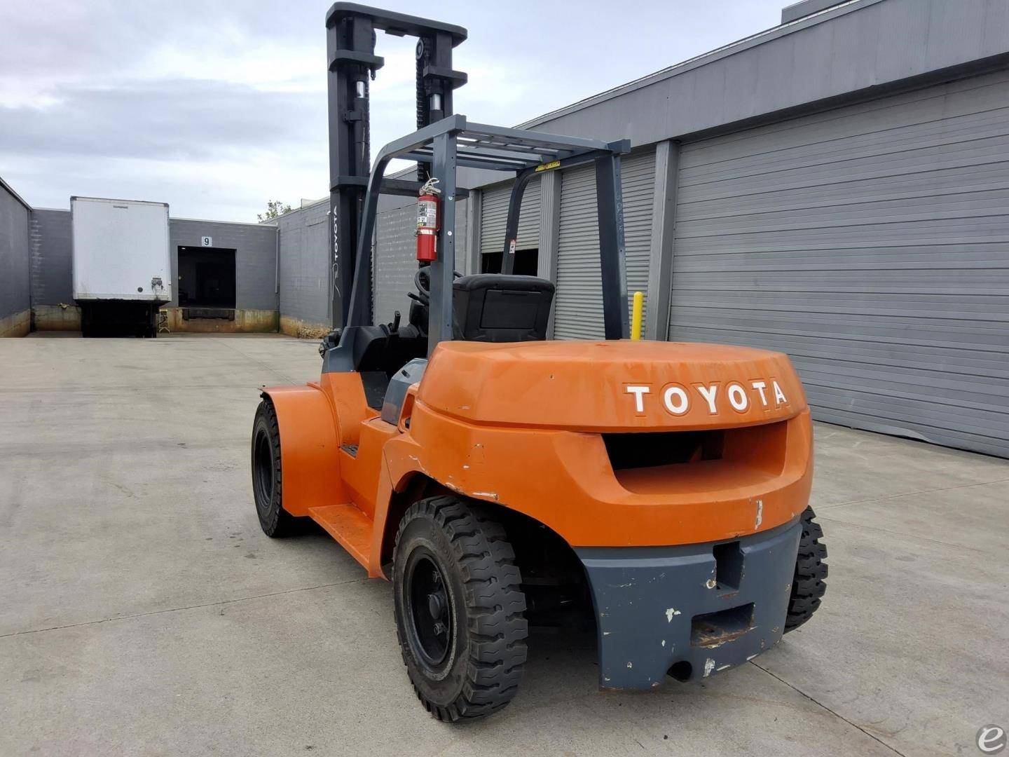 2004 Toyota 7FDU70
