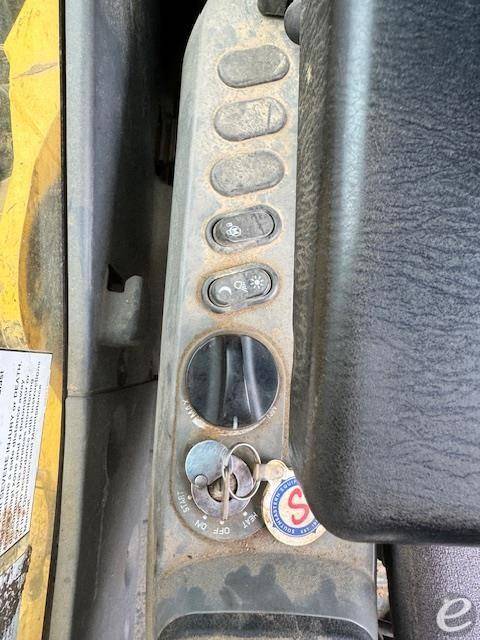 2018 Komatsu PC170 LC-11