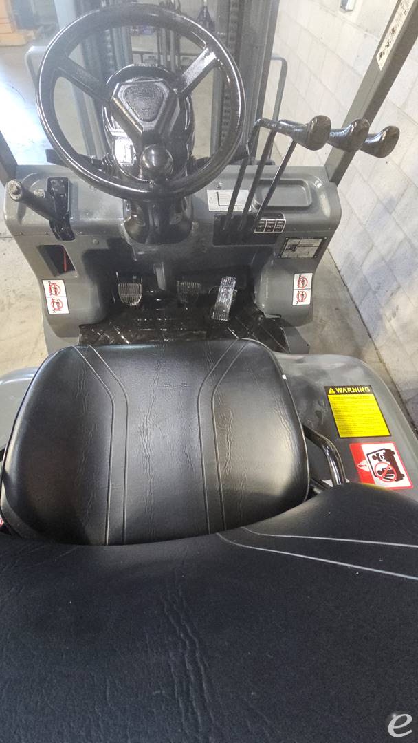 2022 Tailift FD25