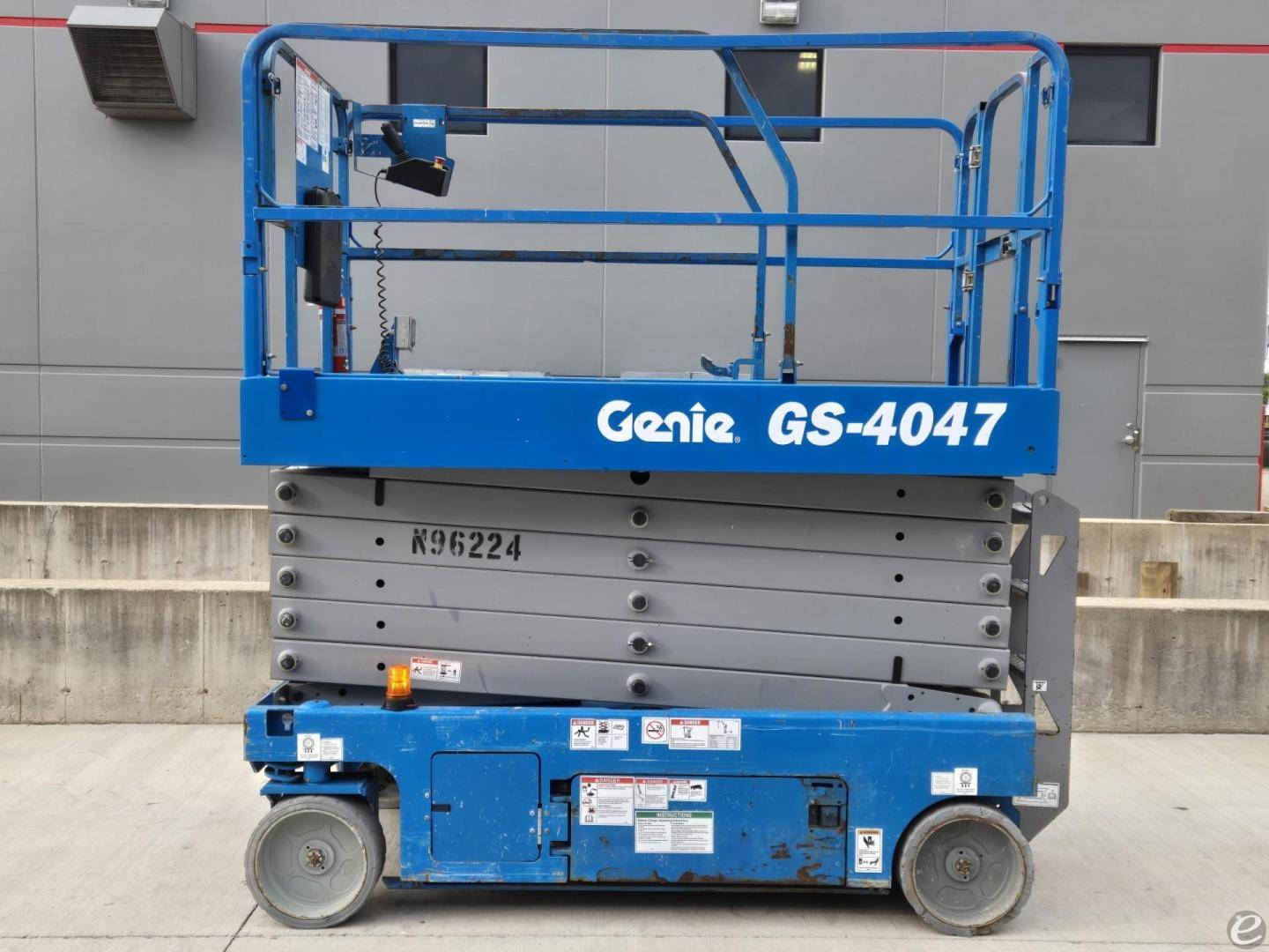 2016 Genie GS4047 Electric Scissor ...