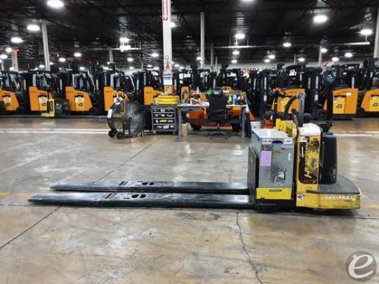 2017 Hyster B80ZHD Electric Forklift - 123Forklift
