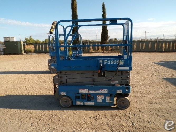 2018 Genie GS-1930