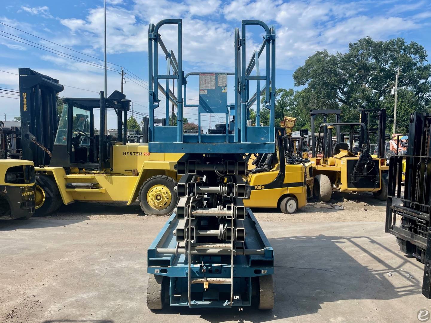 2014 Genie GS-3246