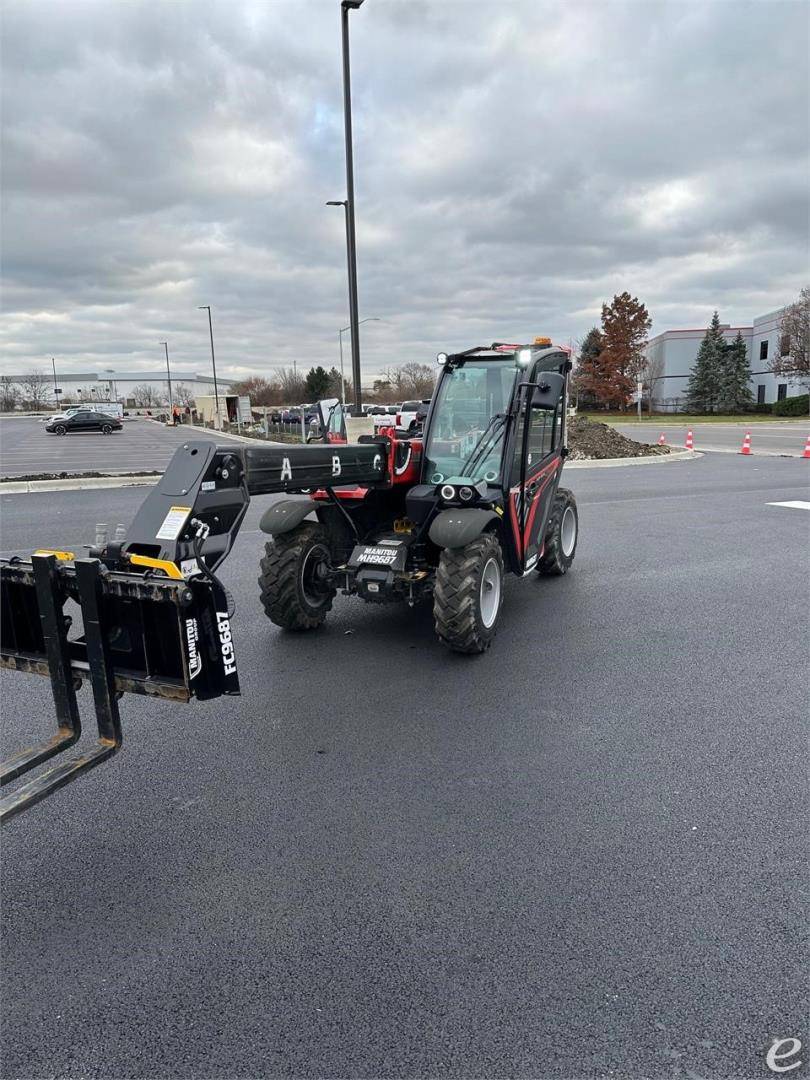 2023 Manitou ULM 412 H