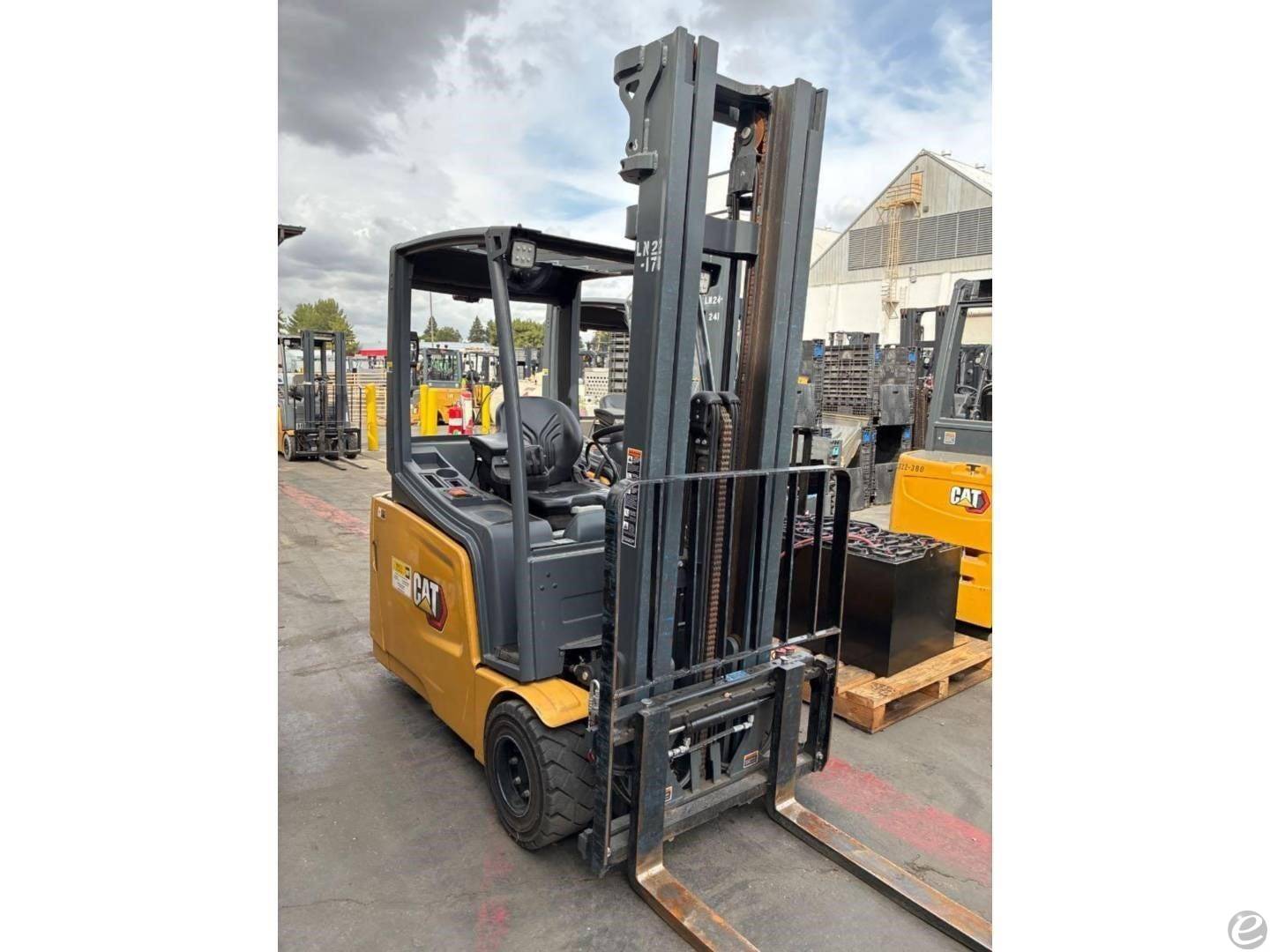 2022 Cat 2ET4000