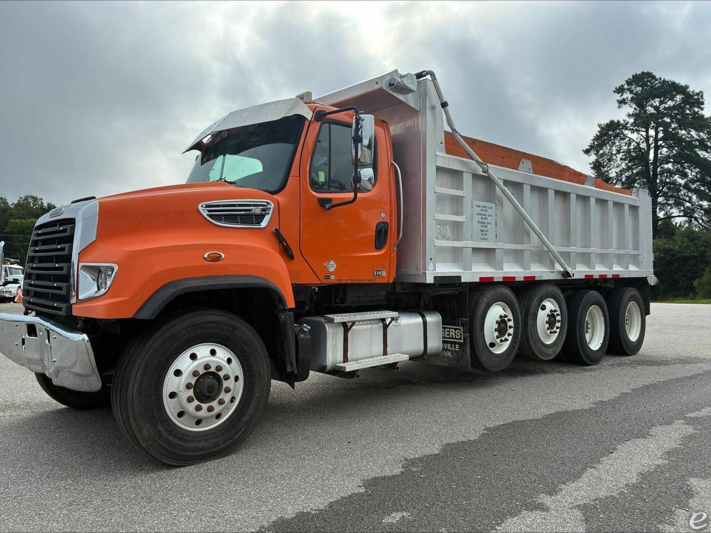2015 Freightliner 114SD