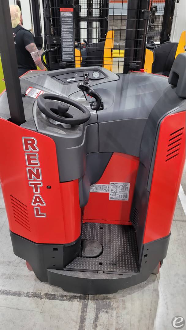2024 Raymond 750-DR32TT