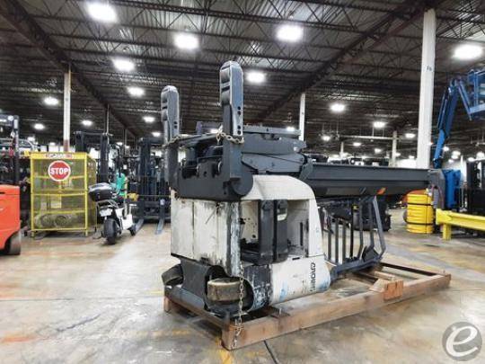 2017 Crown RMD6025-32 Electric Reach Truck - 123Forklift
