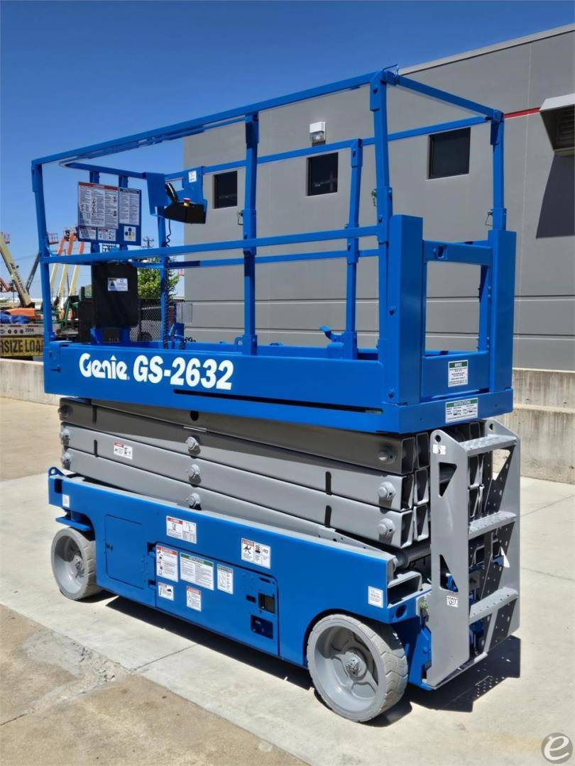 2014 Genie GS2632 Electric Scissor Lift - 123Forklift