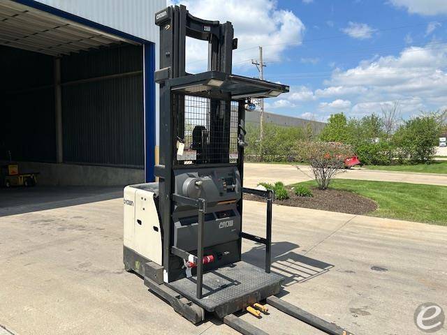 2021 Crown SP3520-30