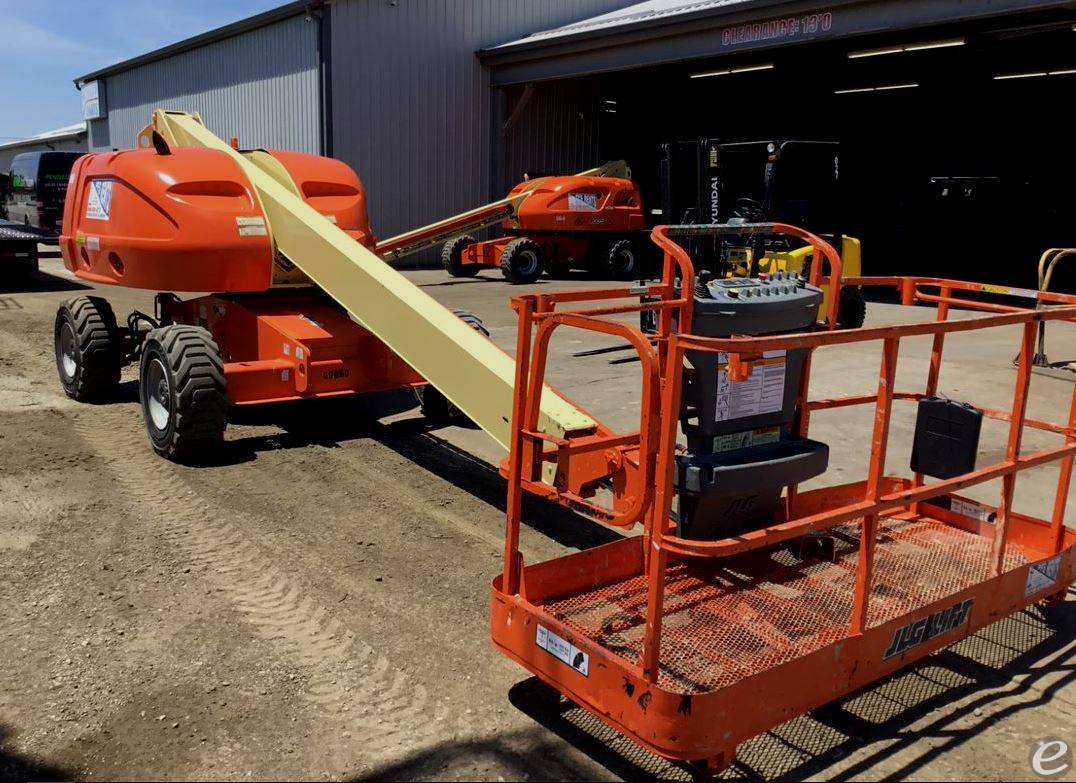 2007 JLG 400S