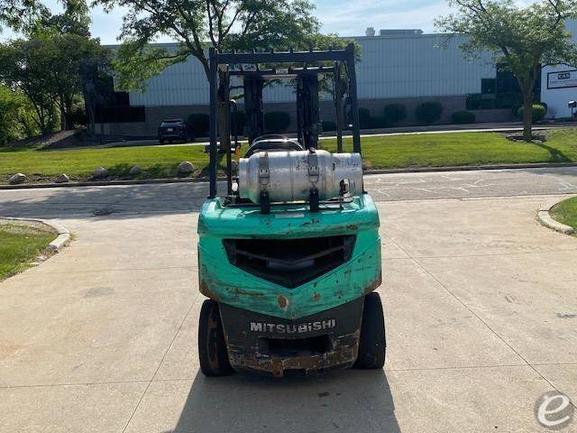 2019 Mitsubishi FG30N
